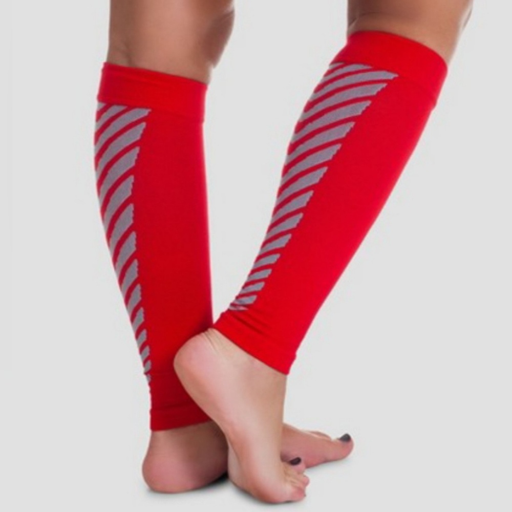 Remedy • Calf Compression Sleeves • M Red